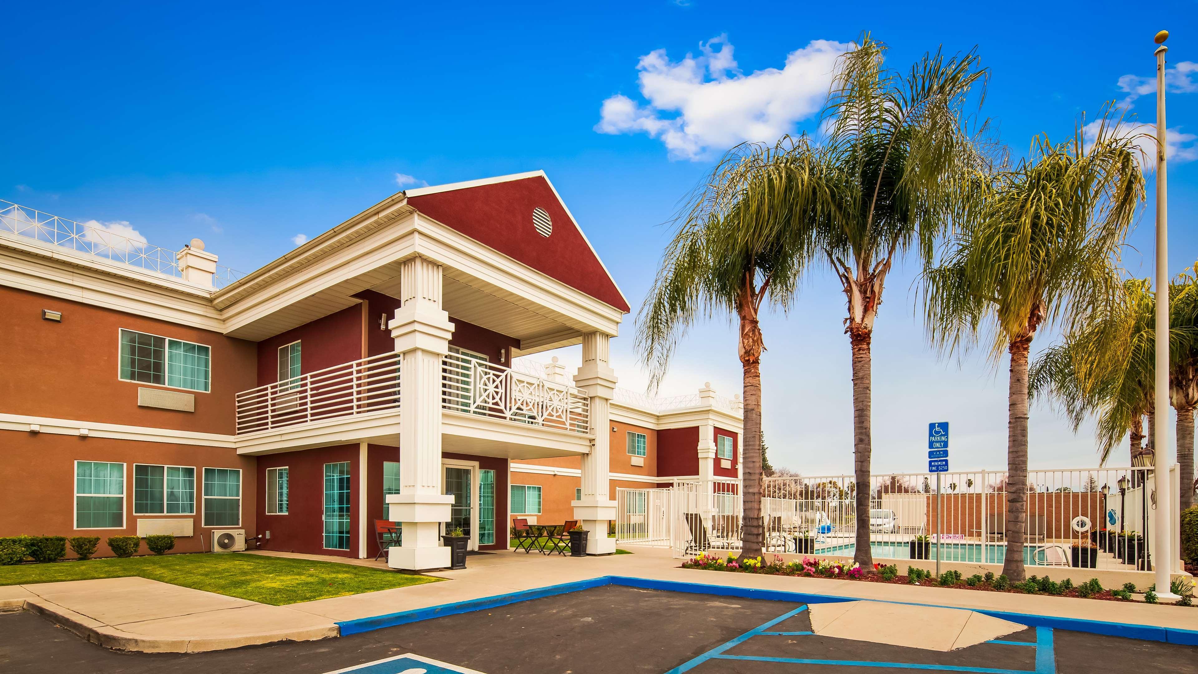 Best Western Americana Dinuba Exterior photo
