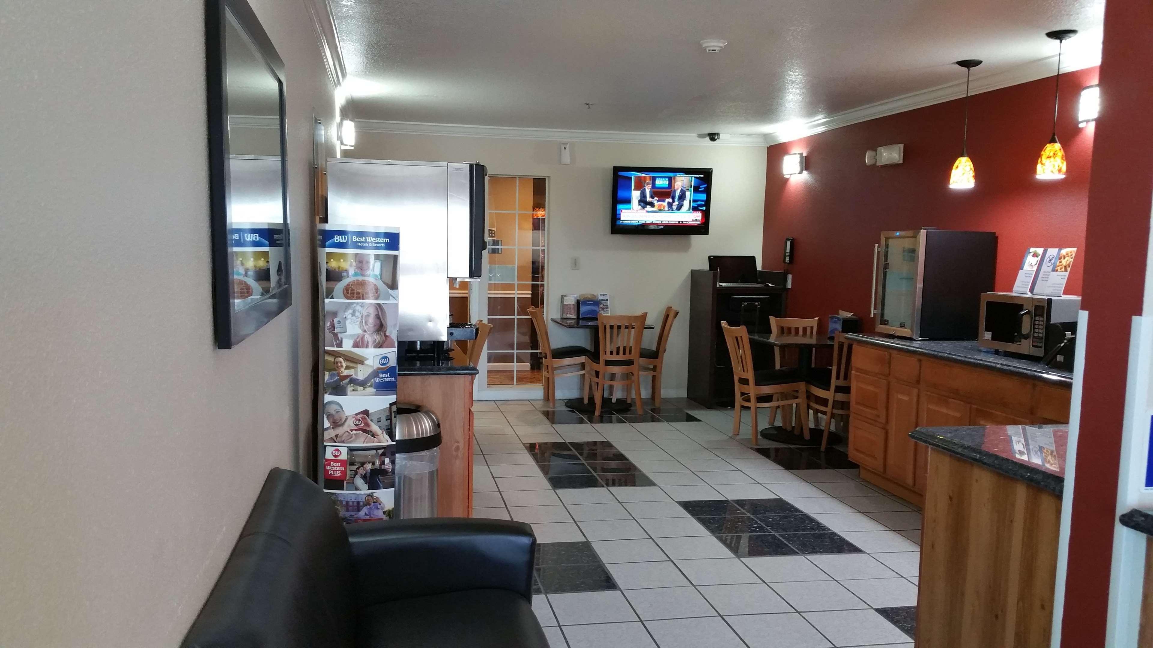 Best Western Americana Dinuba Exterior photo